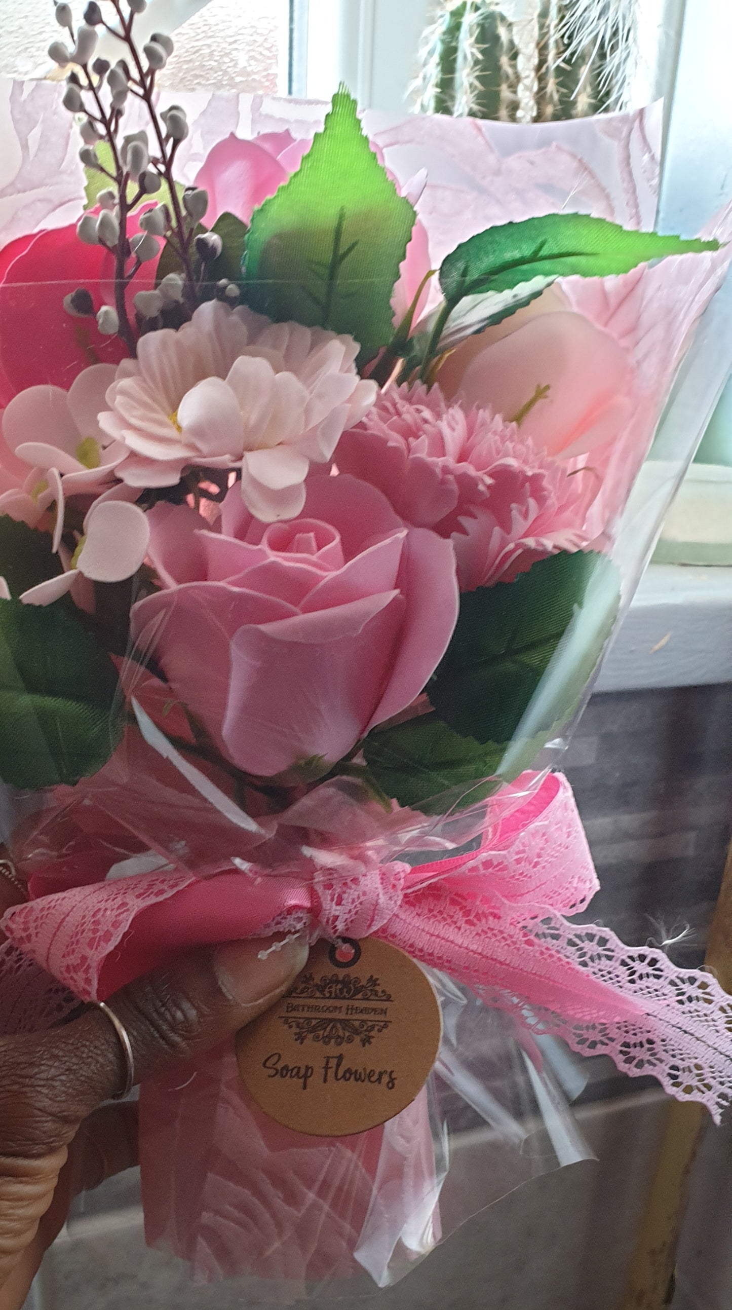 RED BOXED FLOWER SOAP BOUQUET 4 COLOUR CHOICE