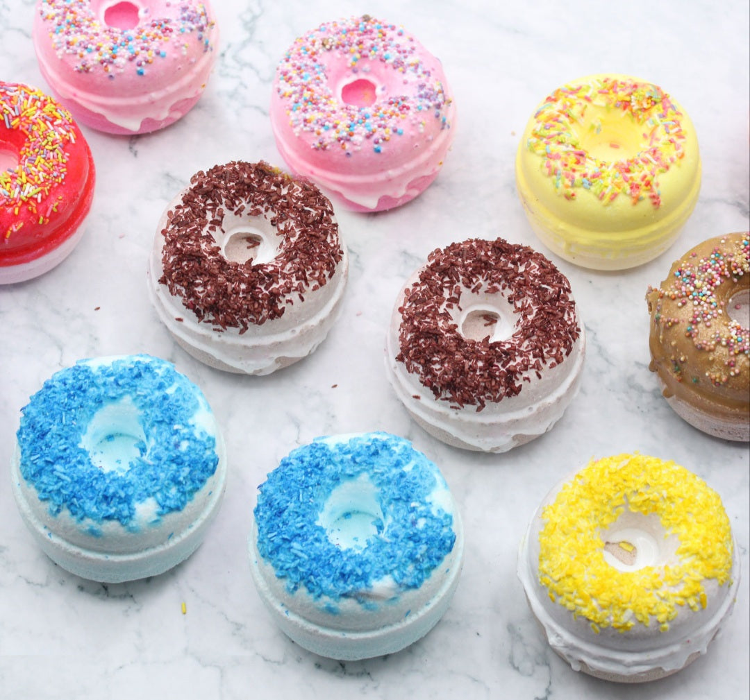 Toffee & Caramel Bath Donuts CHOICE OF 7