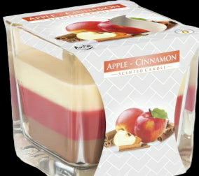 AURA APPLE AND CINNAMON SCENTED CANDLE