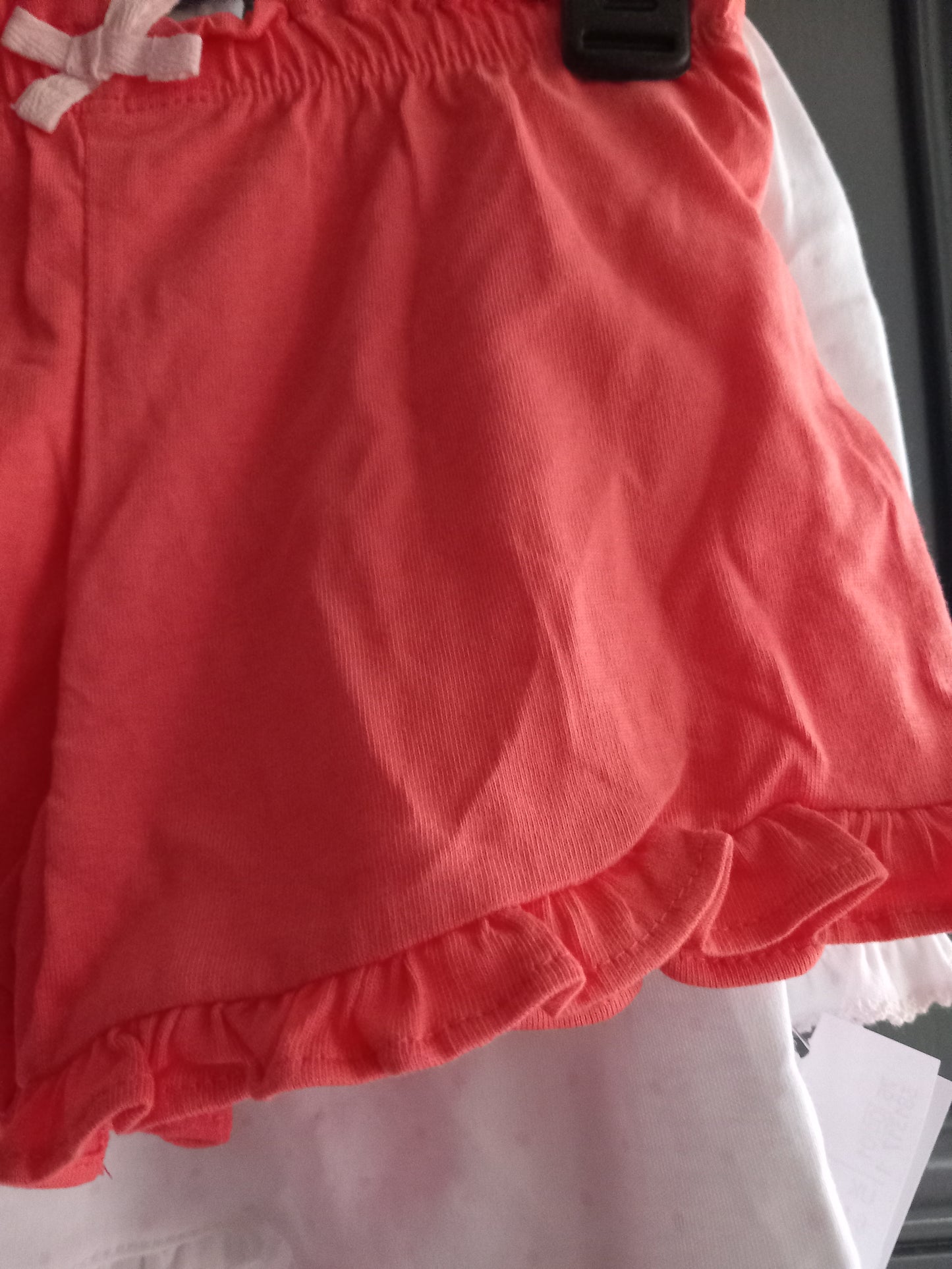 6 MTHS BABY 2 PIECE CREAM EMBROIDERED TOP AND SHORTS