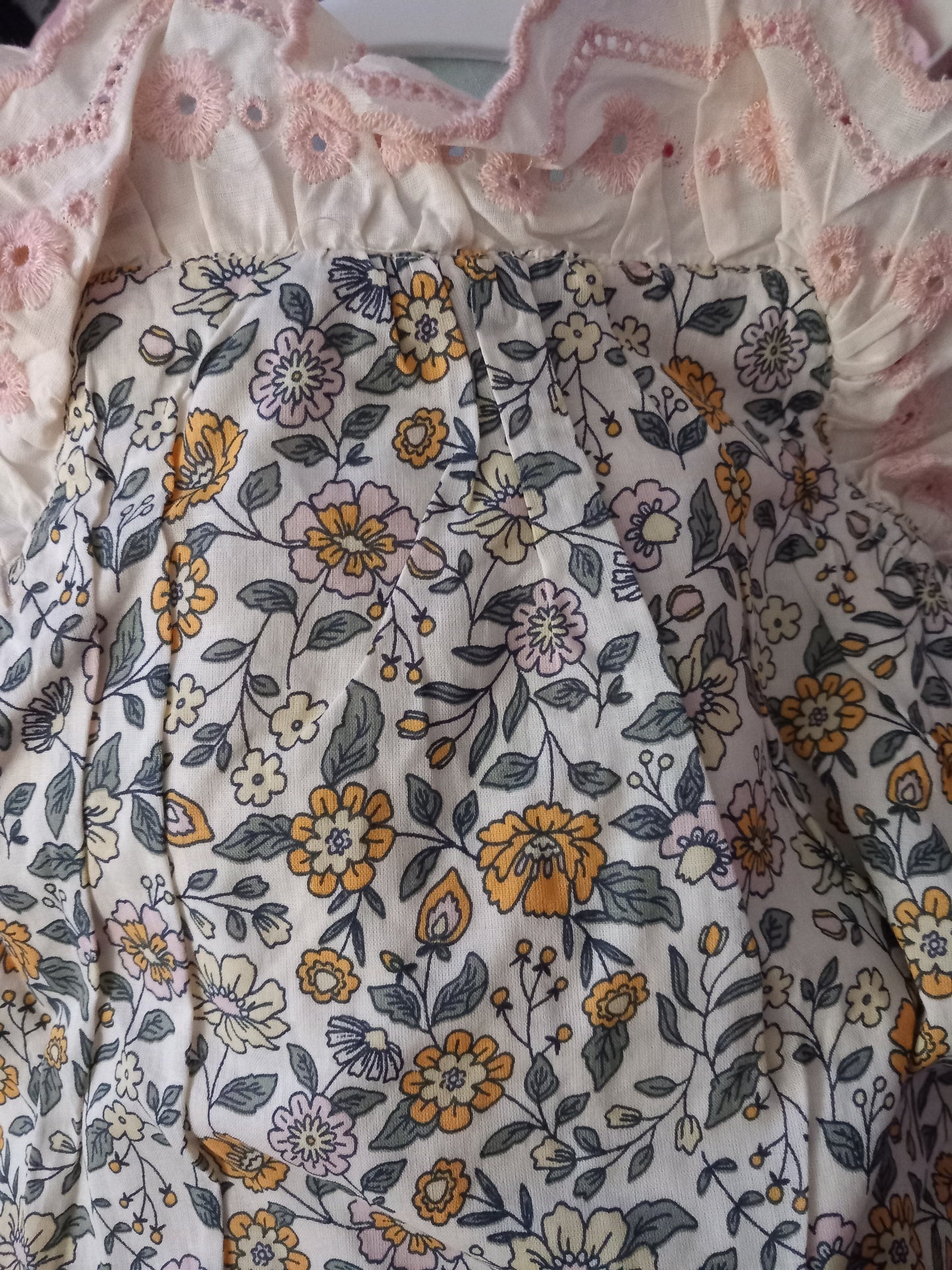 BABY FLOWER PATTERN ROMPER SET