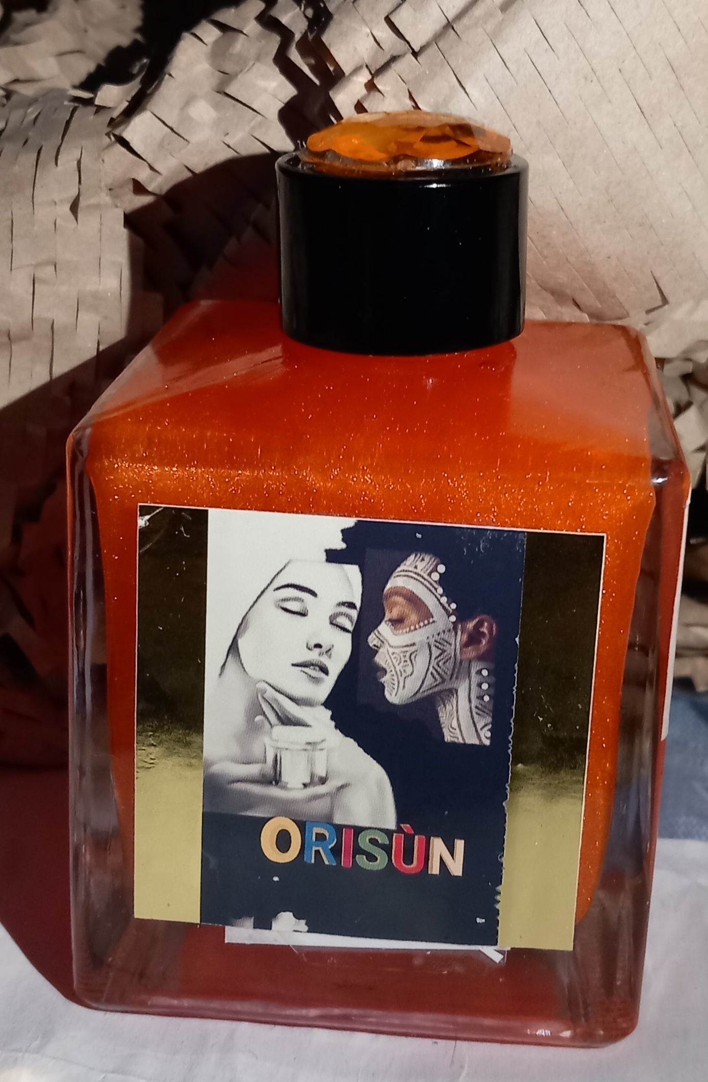 200ml ORISÙN VITAMINE E ALL OVER HEAD TO TOE FRAGRANCE OIL MADLY CHOCOHOLIC skincare