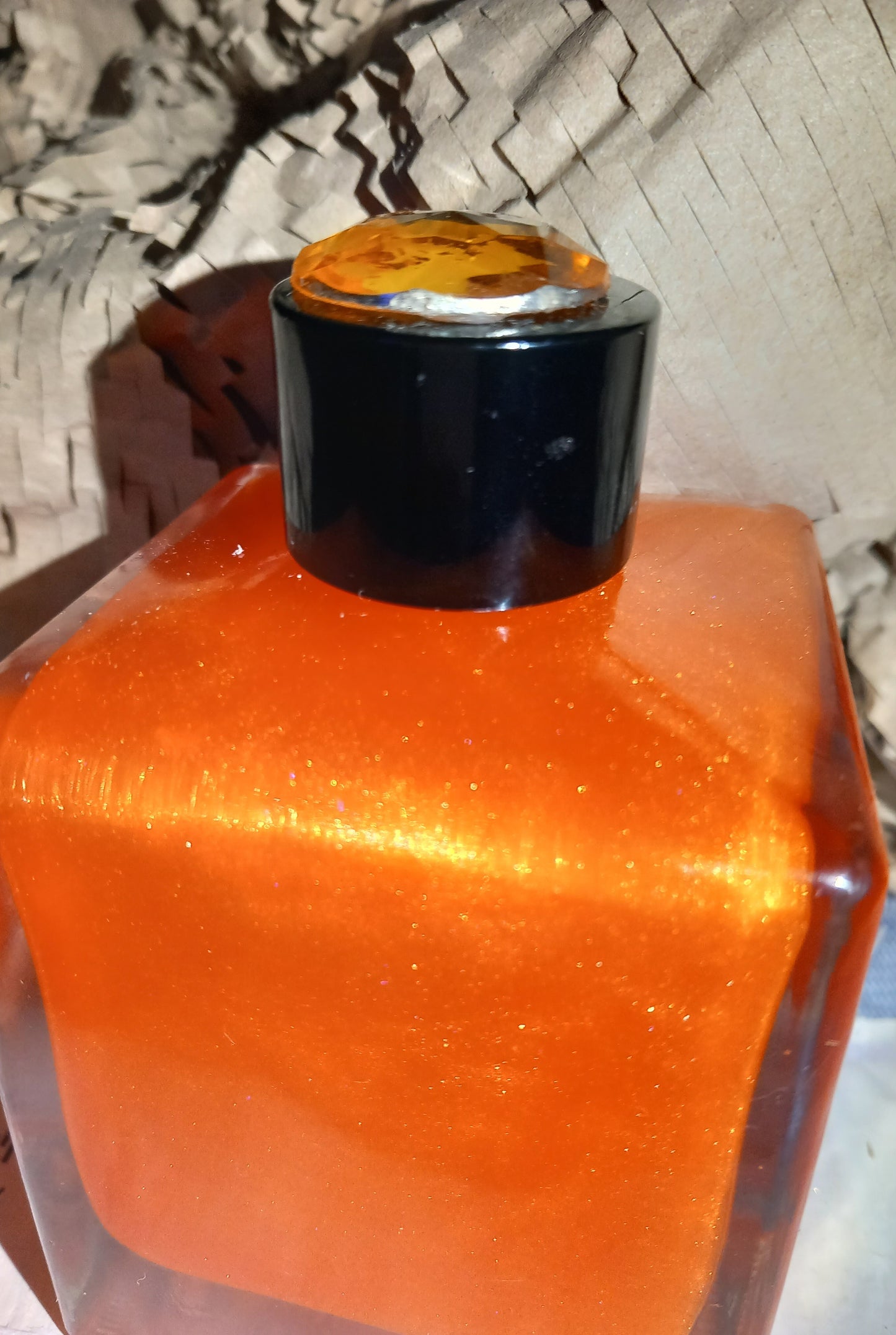 200ml ORISÙN VITAMINE E ALL OVER HEAD TO TOE FRAGRANCE OIL MADLY CHOCOHOLIC skincare
