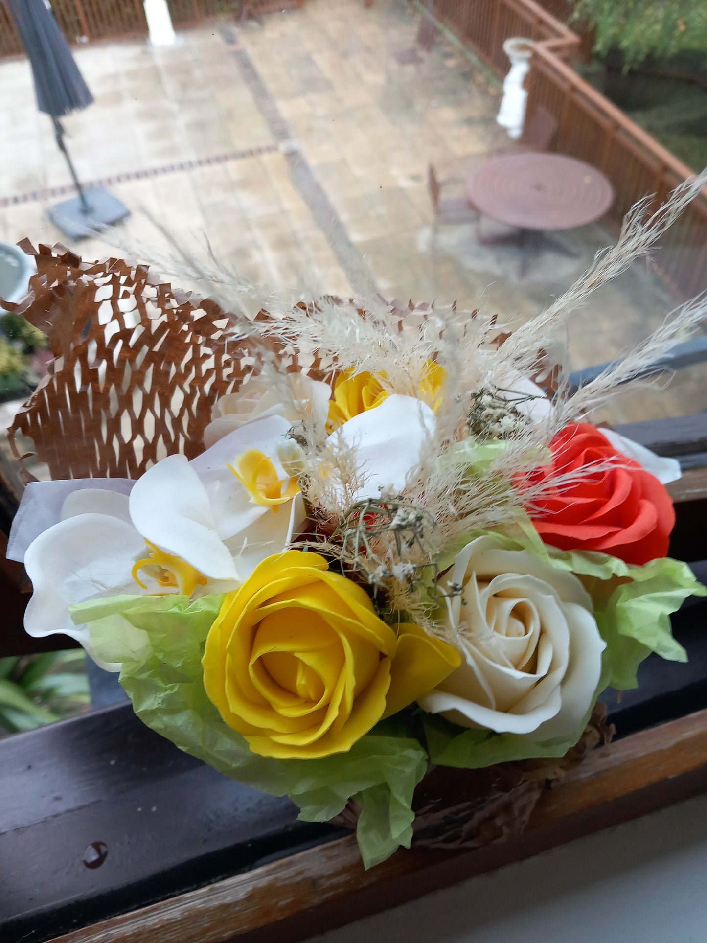 ORCHID ROSES FLOWER SOAP IN GLASSWARE