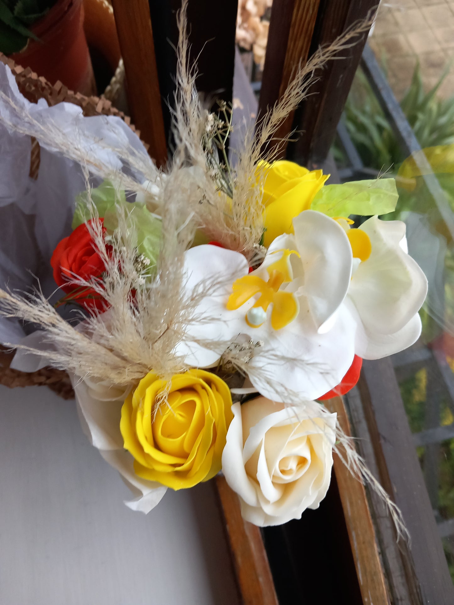 ORCHID ROSES FLOWER SOAP IN GLASSWARE
