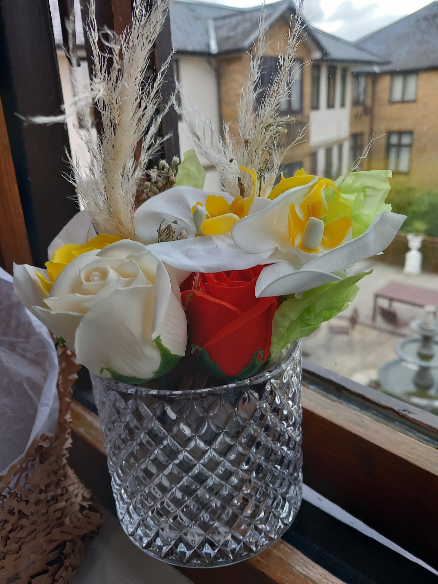 ORCHID ROSES FLOWER SOAP IN GLASSWARE