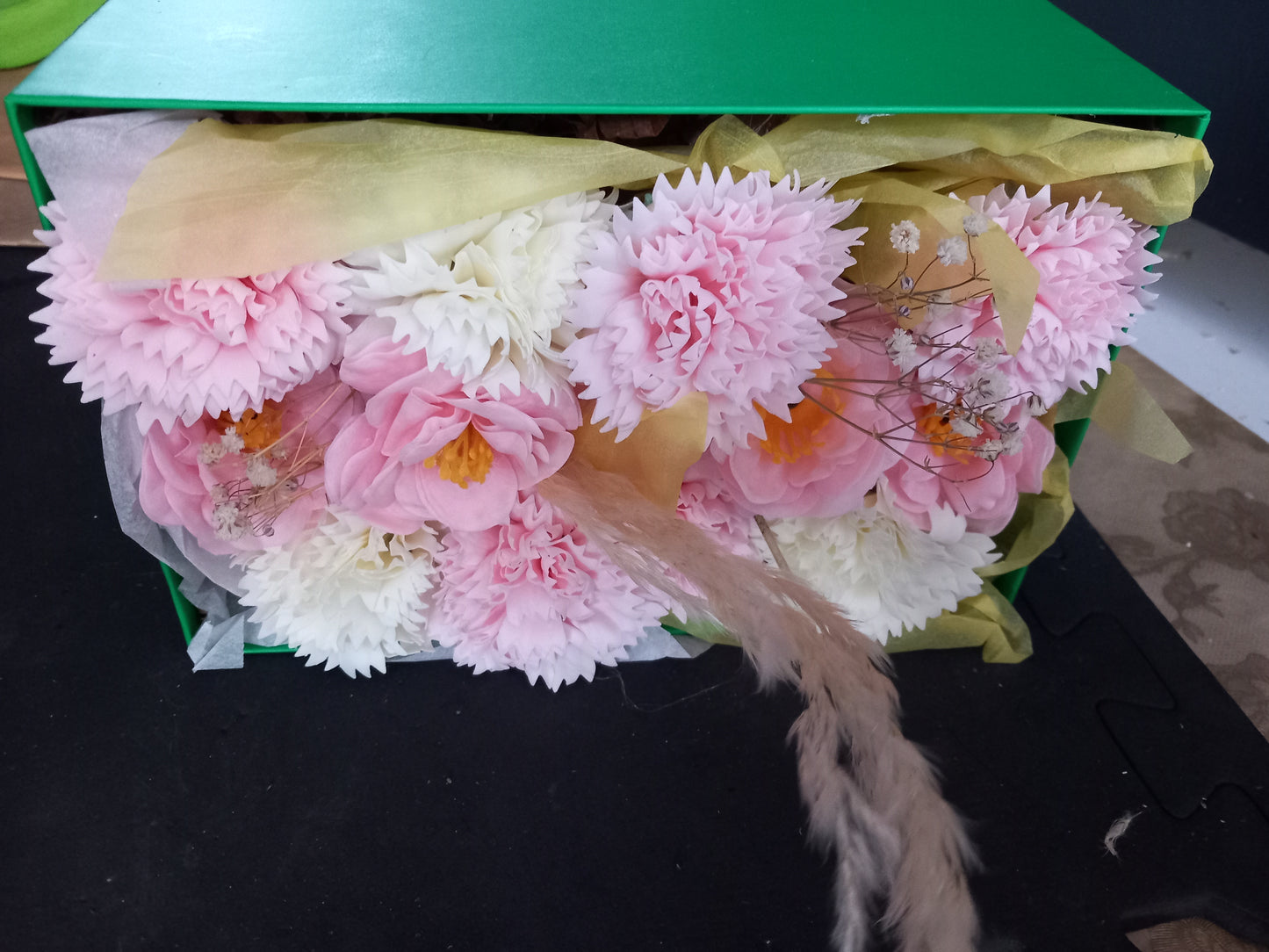 PINK CAMELIA WITH PINK/WHITE CARNATIONS AND WHITE ORCHIDS COLOUR FLOWER SOAP MIXED IN GIFTBOX