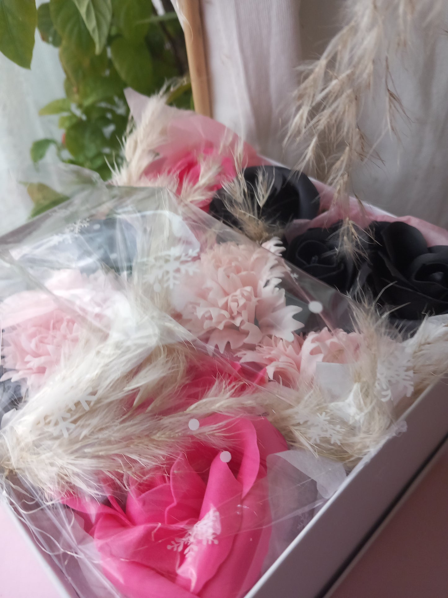 BLACK PINK SHADE MIX FLOWER SOAP IN WHITE DISPLAY BOX