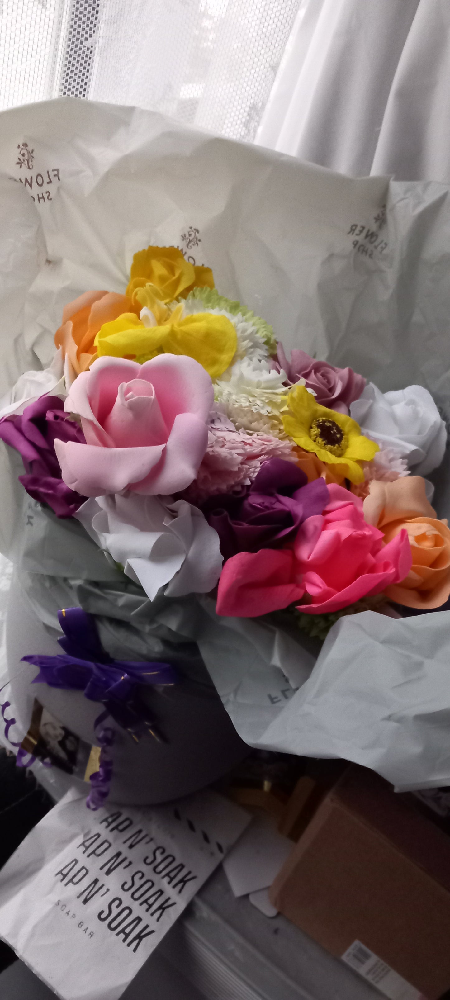 CLASS ACT CERAMIC CLAY POT FLOWER SOAP BOUQUET ARRANGEMENT