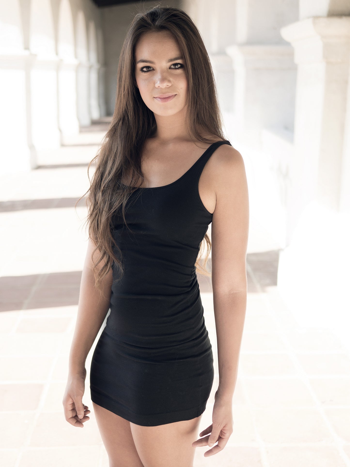 LADY IN BLACK LONG SLEEVE