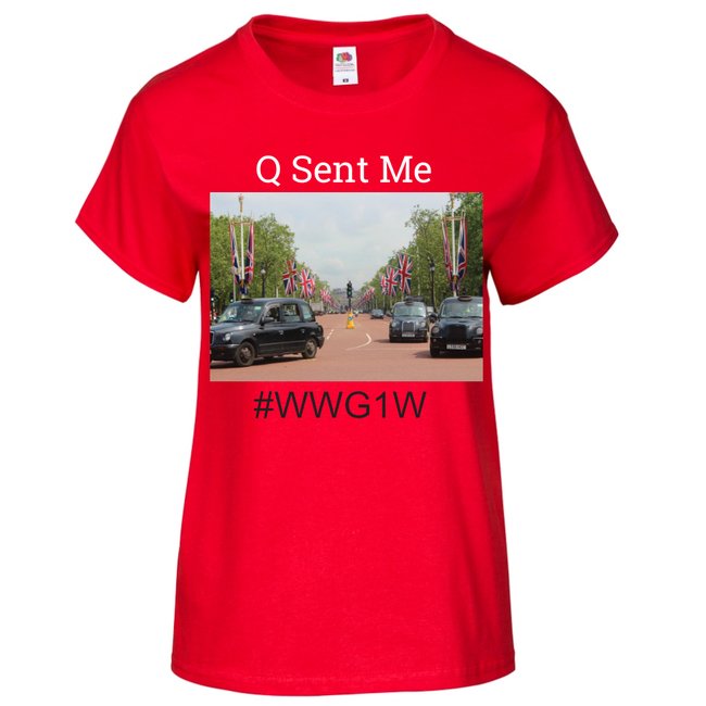 Q SENT ME London T-SHIRT