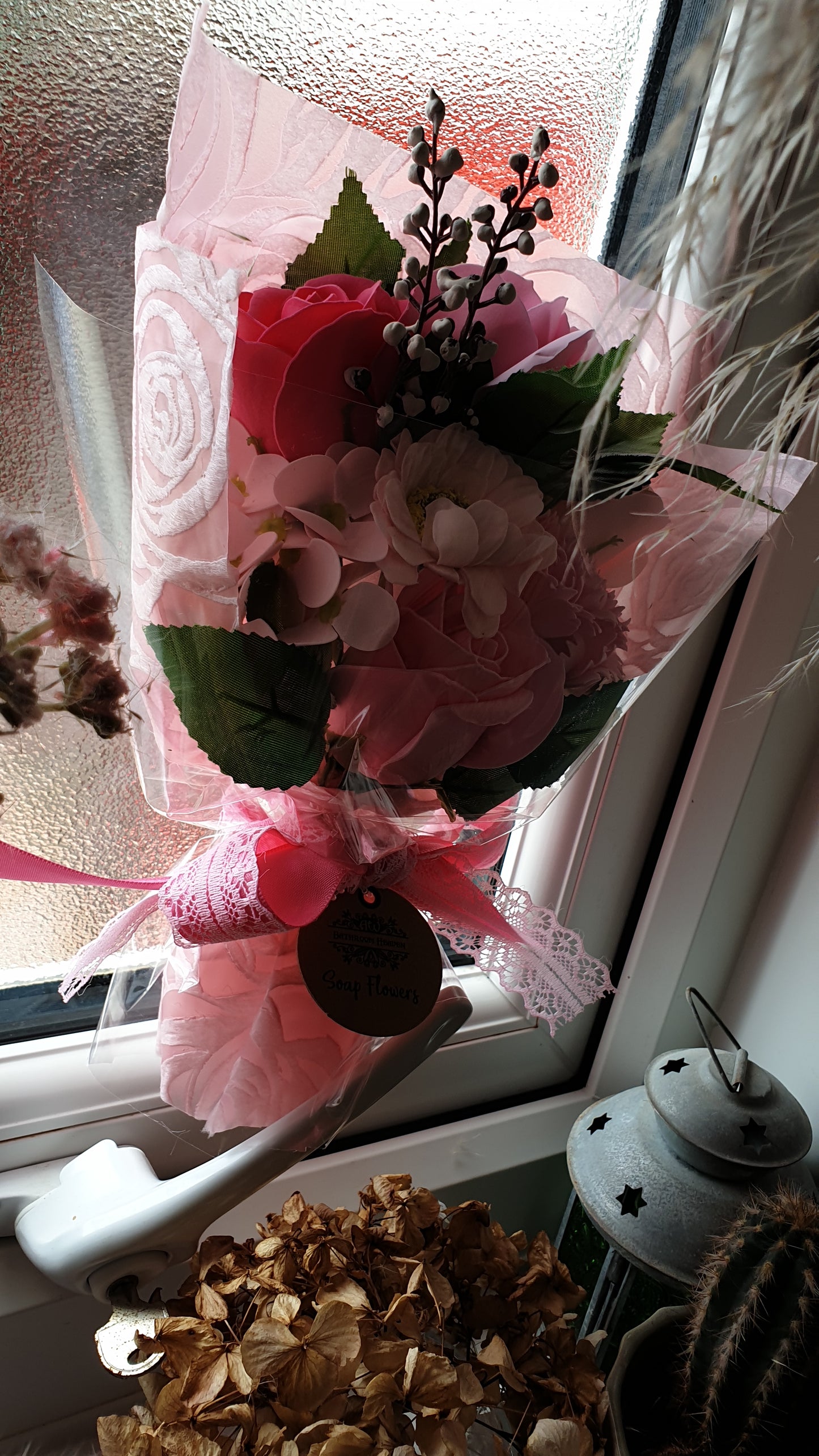 RED BOXED FLOWER SOAP BOUQUET 4 COLOUR CHOICE