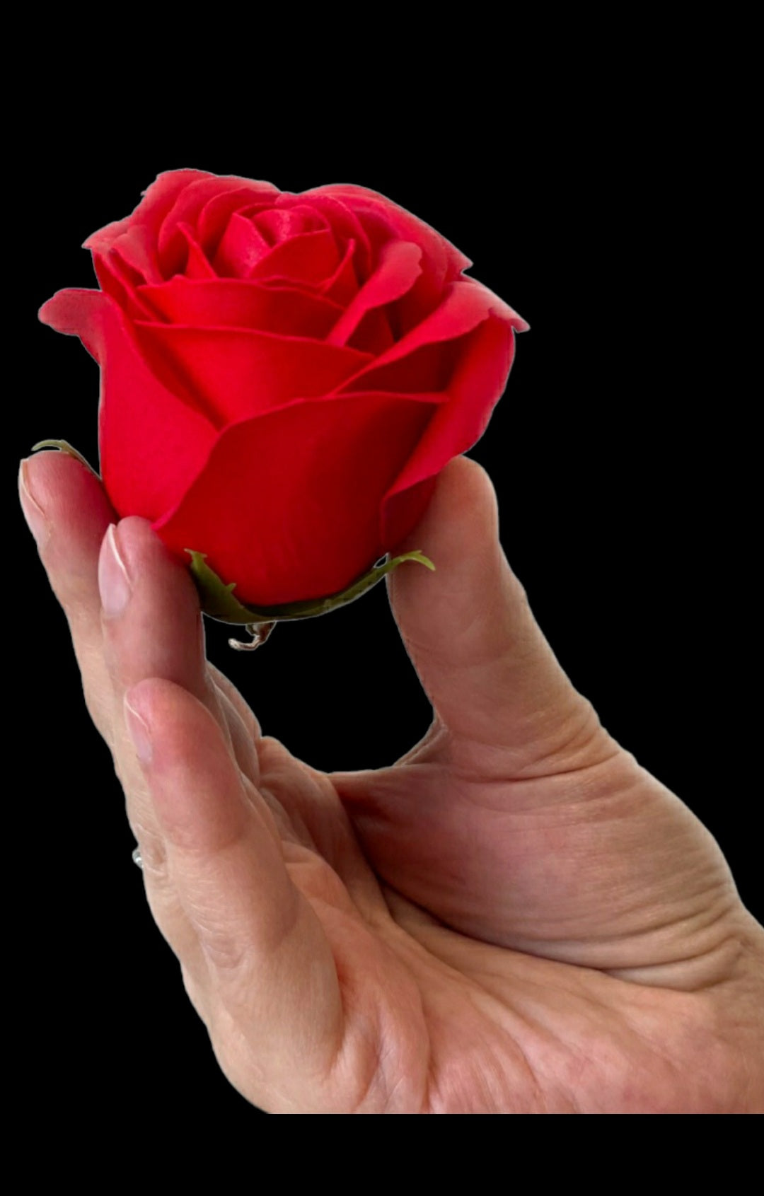 ROSE HEAD FLOWER SOAP IN DISPLAY BOX