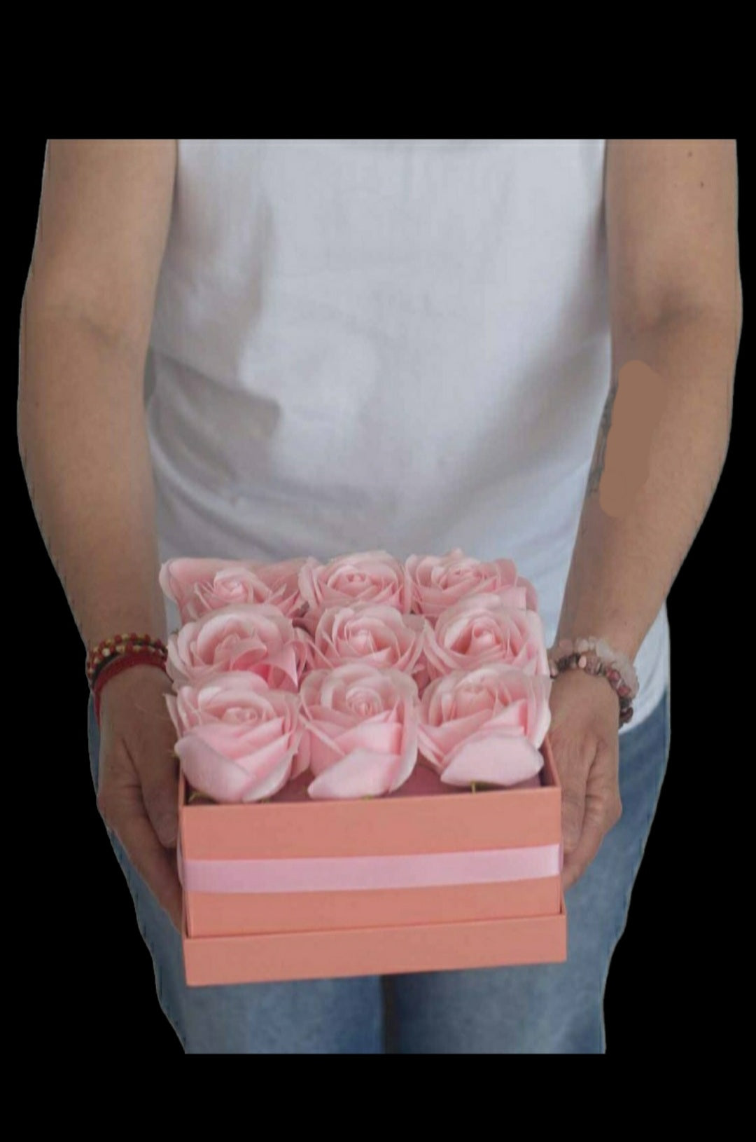 ROSE HEAD FLOWER SOAP IN DISPLAY BOX