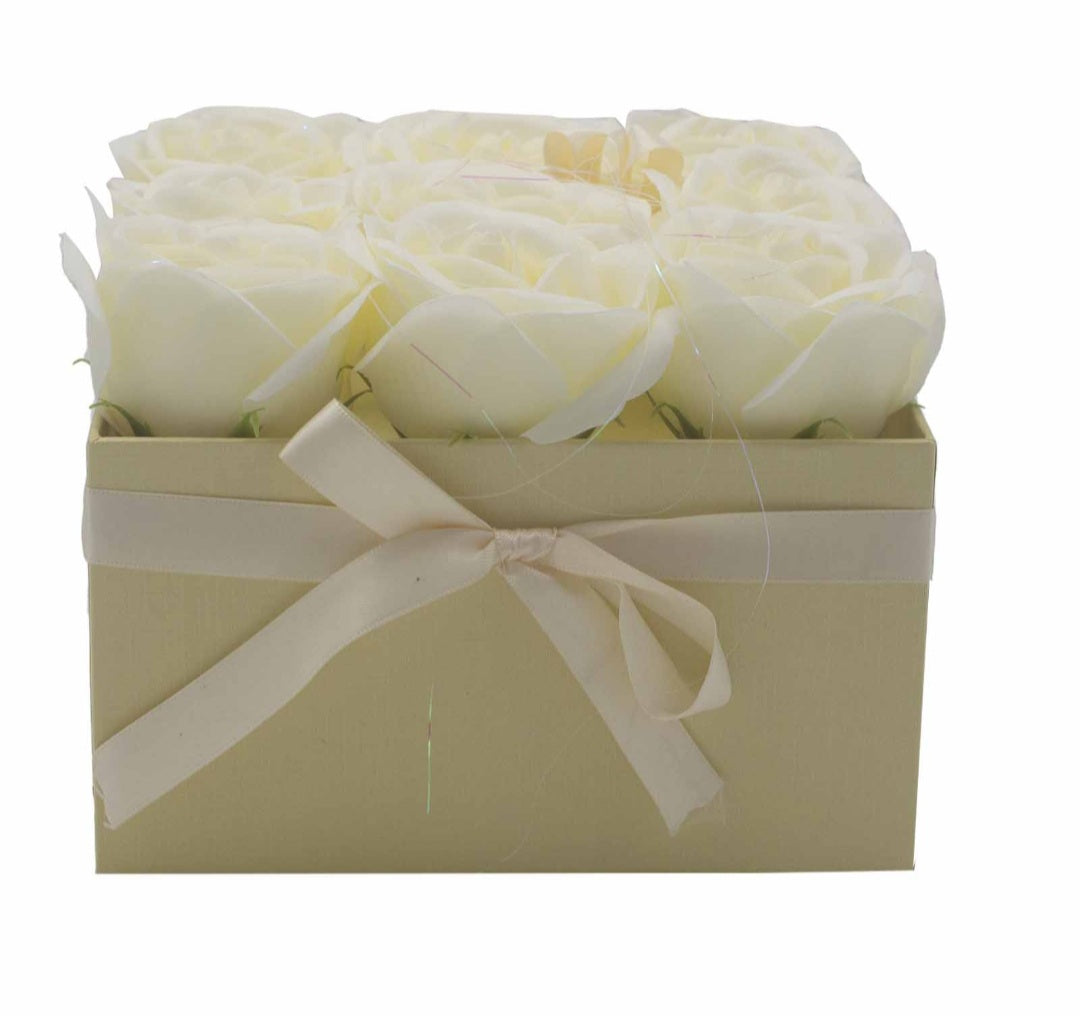 ROSE HEAD FLOWER SOAP IN DISPLAY BOX
