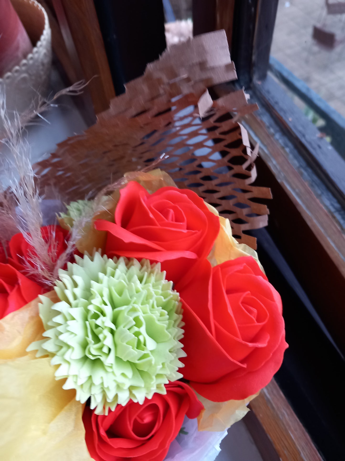 8 SUNSET ORANGE 2 GREEN CARNATIONS SOAP FLOWER OPTION IN GLASSWARE