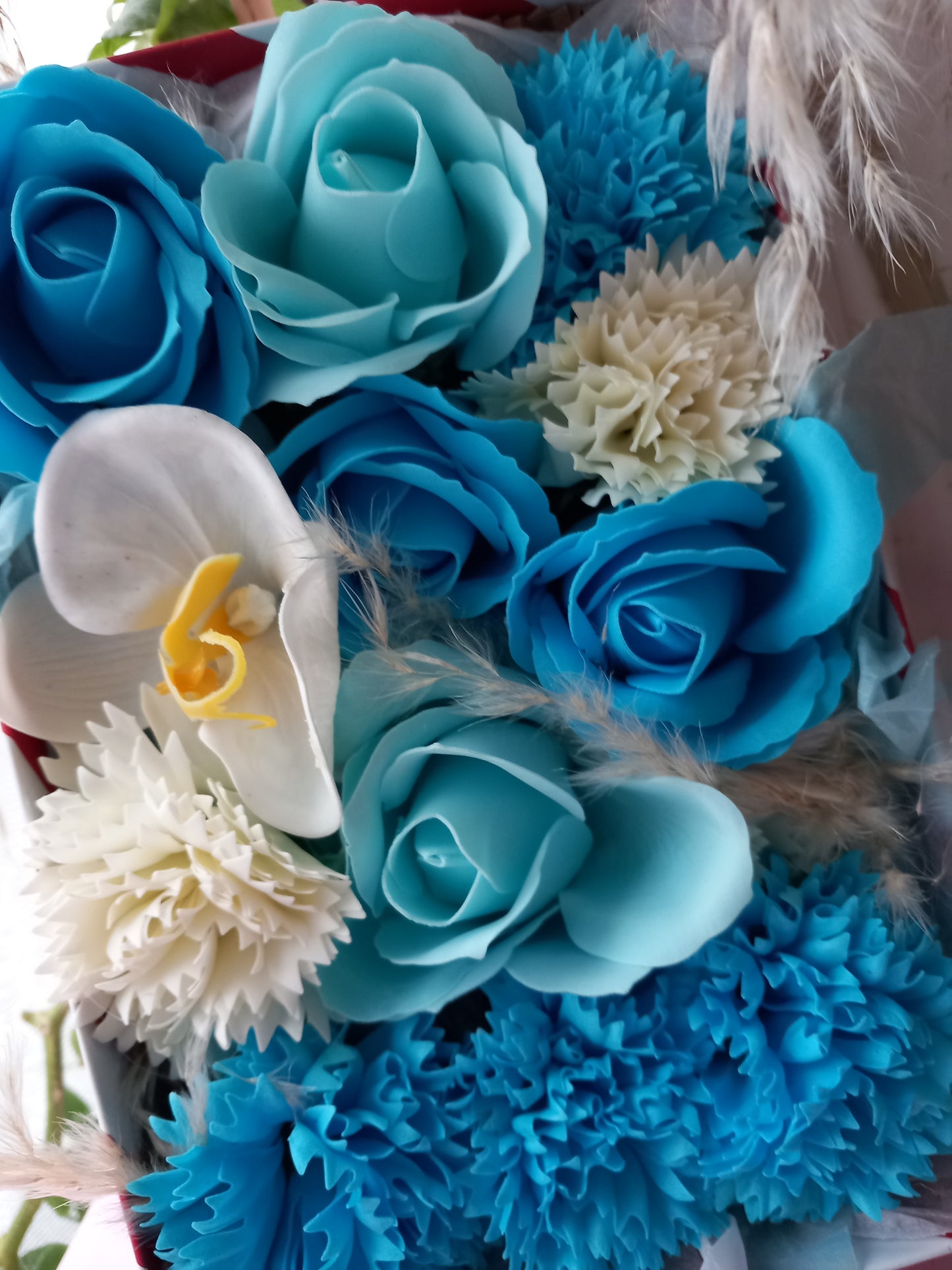 BLUE FLOWER SOAP IN CANDY CANE DISPLAY BOX
