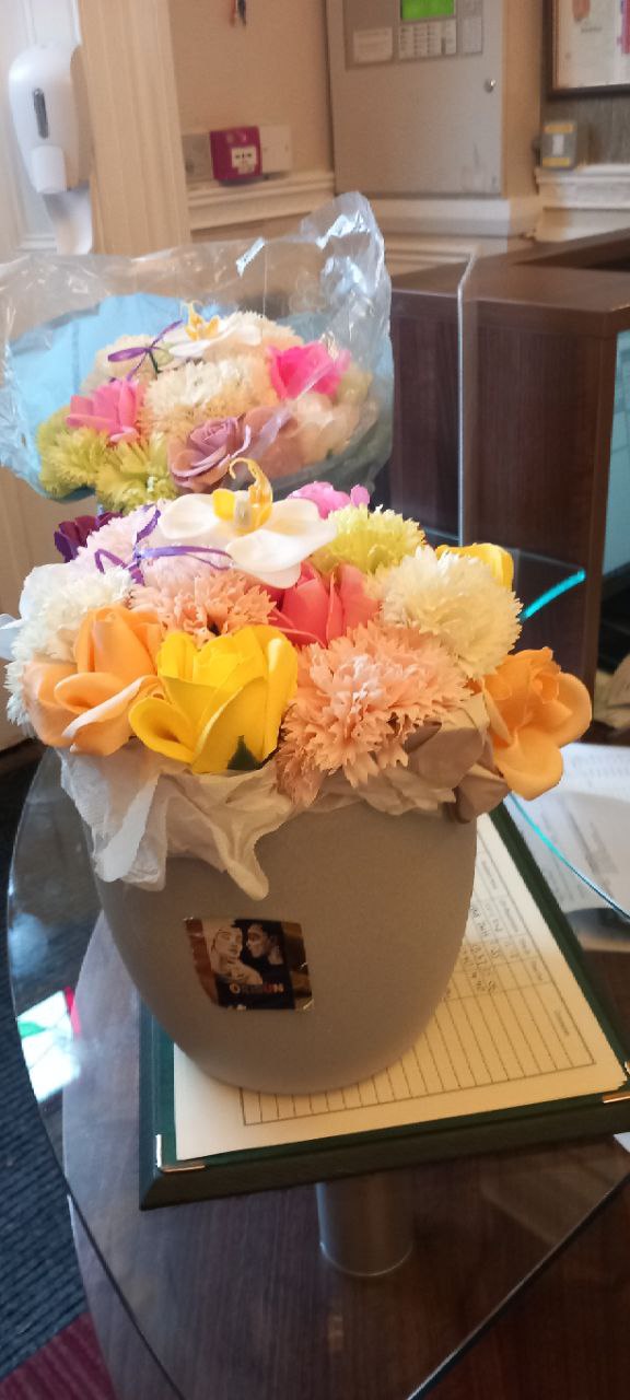 GREY CERAMIC CLAY POT FLOWER SOAP BOUQUET ARRANGEMENT