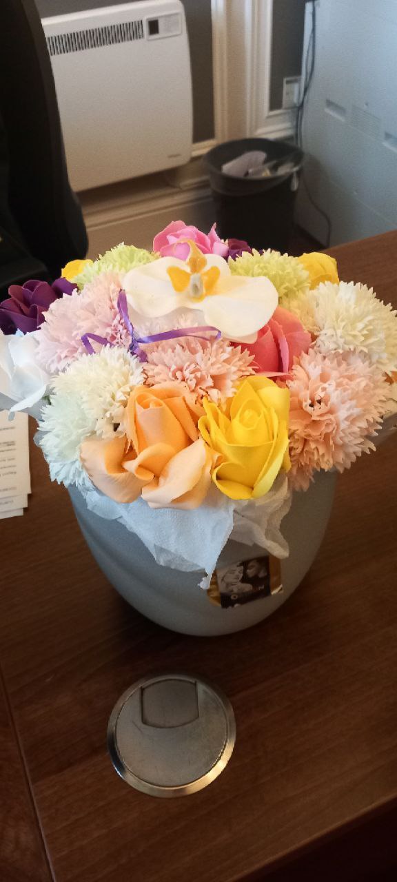 GREY CERAMIC CLAY POT FLOWER SOAP BOUQUET ARRANGEMENT