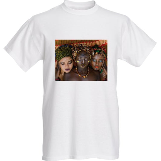 HOT CHOCOLATE WITH A SPRINKLE OF CARAMEL ARTISAN T-SHIRT
